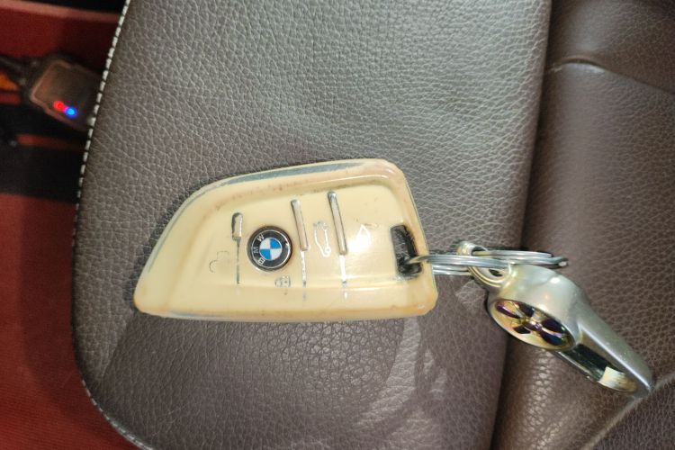 宝马X1 2019款 xDrive20Li 尊享型中控内饰11