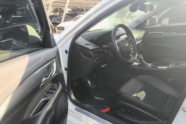 凯迪拉克ATS-L 2017款 28T 技术型中控内饰20