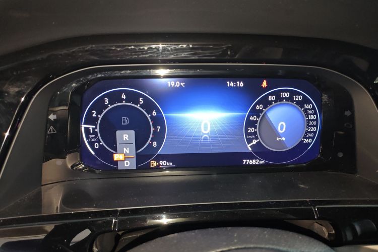 大众 途昂 2021款 330TSI 两驱尊崇豪华版中控内饰14