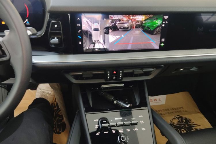 保时捷 2024款 Cayenne 3.0T中控内饰16