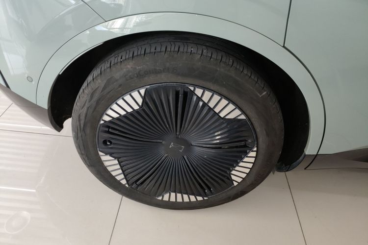 阿维塔11 2023款 鸿蒙 90度 后驱版车身外观56