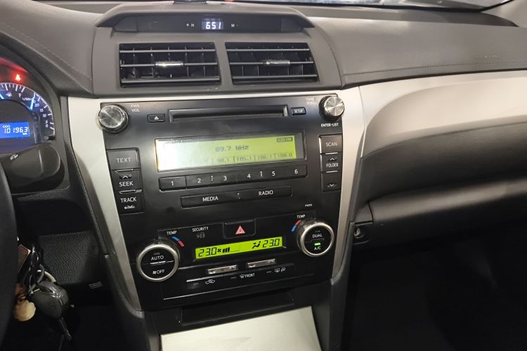 丰田 凯美瑞 2012款 骏瑞 2.0S 耀动版局部细节16