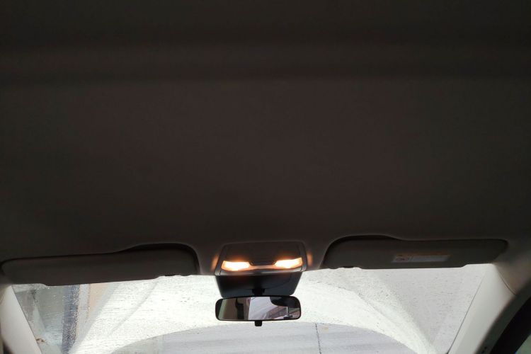 红旗E-QM5 2024款 610km PLUS中控内饰22