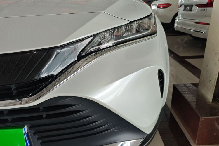丰田 凌放HARRIER 2023款 2.0L CVT两驱进取版局部细节36