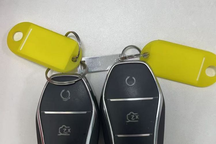 比亚迪 汉 2022款 EV 创世版 610KM四驱尊享型中控内饰11