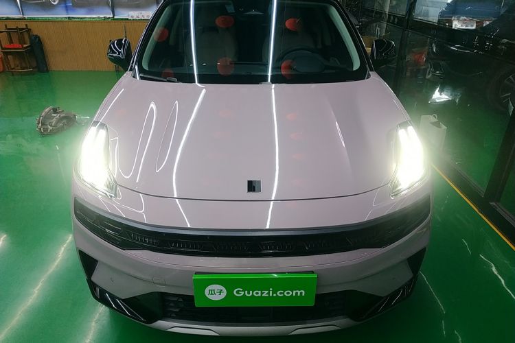 领克06 2021款 1.5T Shero粉色特别版车身外观2