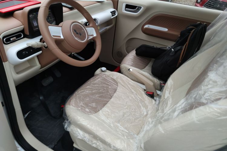 五菱汽车 宏光MINIEV 2024款 第三代 215km 青春版中控内饰19