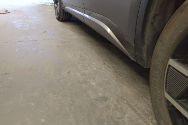 比亚迪 元PLUS 2023款 冠军版 510KM 超越型局部细节9002