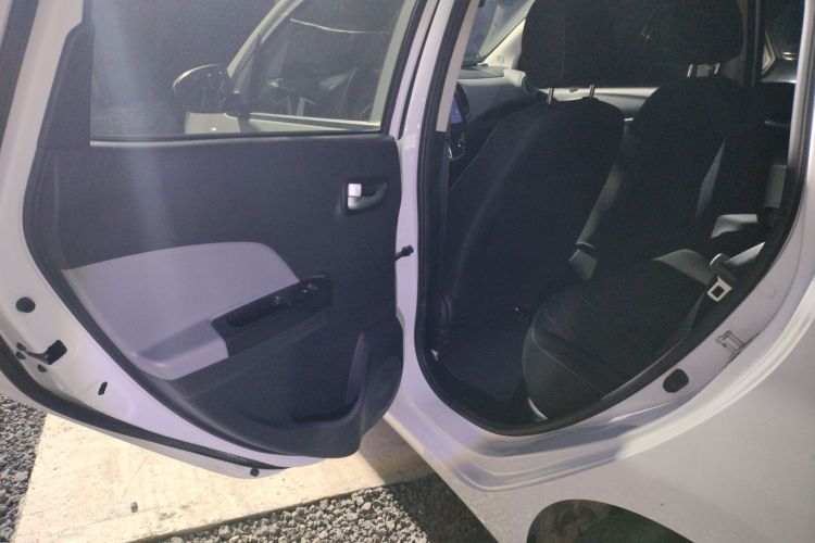 长安欧尚 奔奔E-Star 2021款 国民版 心怡版（快充版）磷酸铁锂（31.18kWh）中控内饰49