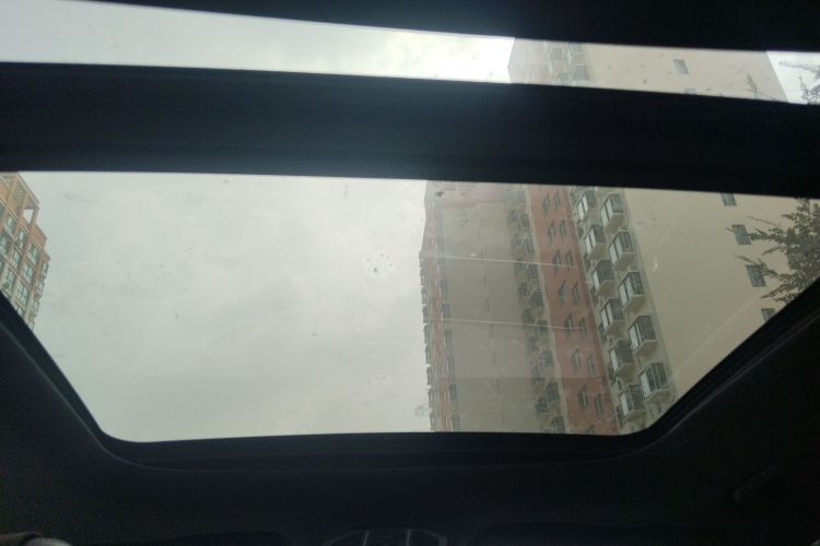 吉利汽车 星越L 2021款 2.0TD DCT EVO两驱尊贵型局部细节22