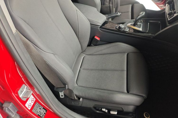 宝马3系 2018款 320Li 时尚型局部细节41