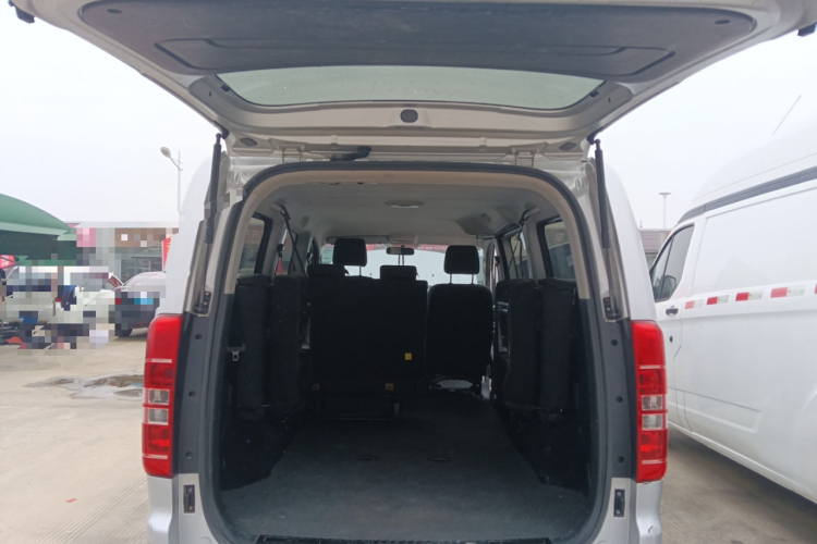 江淮瑞风 瑞风M3 2019款 PLUS 创客版 1.8L 豪华型机舱底盘23