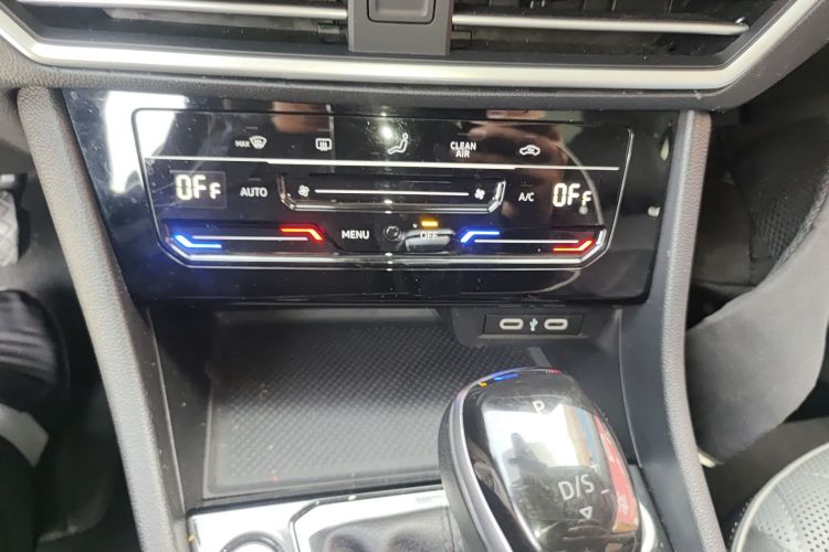 大众 速腾 2023款 200TSI DSG超越版局部细节16