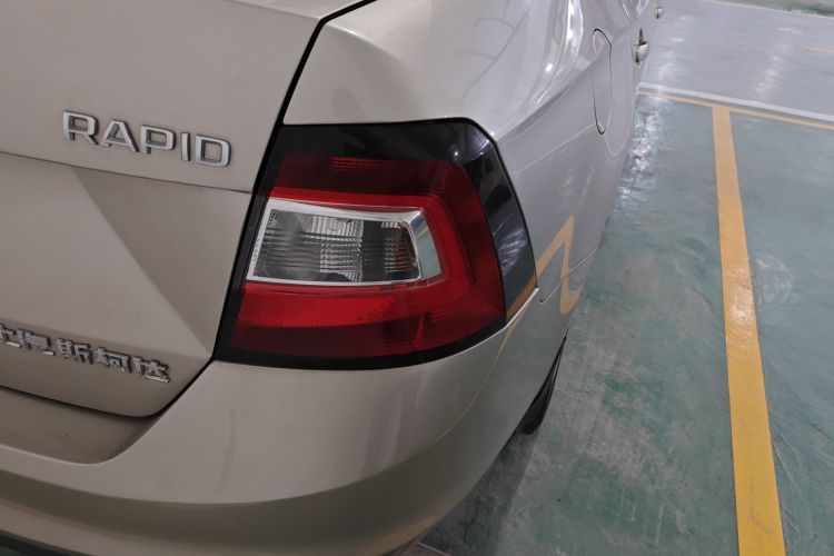 斯柯达 昕锐 2018款 1.4L 手动标准版车身外观6006