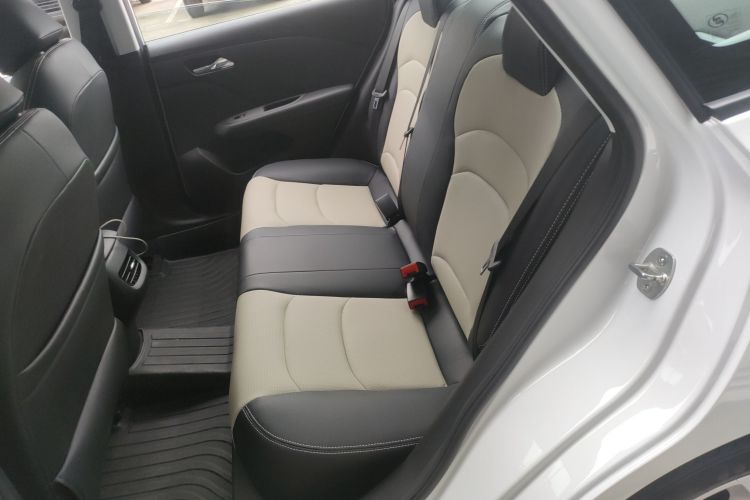 雪佛兰 科鲁泽 2024款 1.5L 双离合乐享版中控内饰21