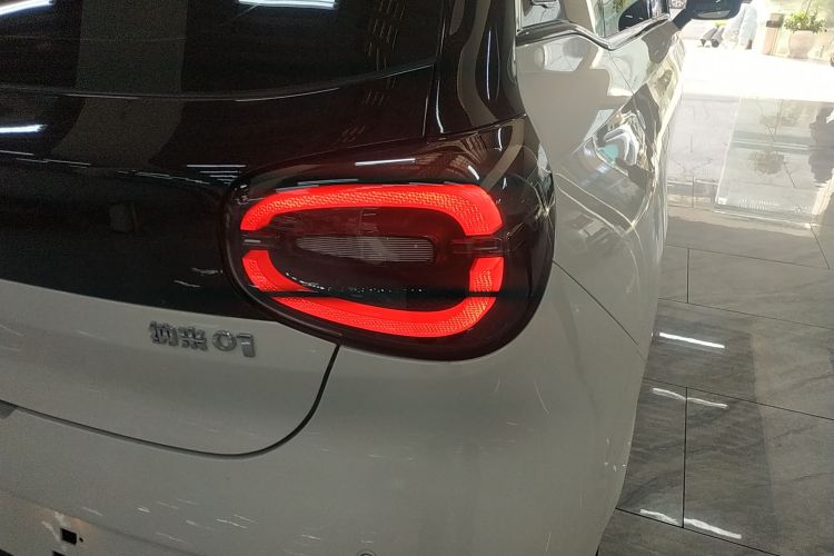 东风纳米 纳米01 2024款 焕新版 330 Air车身外观9