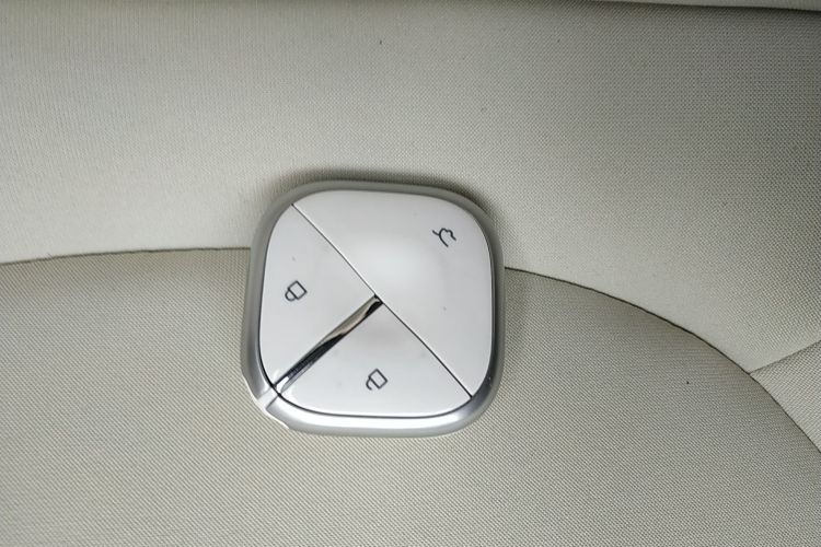 五菱汽车 宏光MINIEV 2025款 四门版 臻享+款中控内饰11