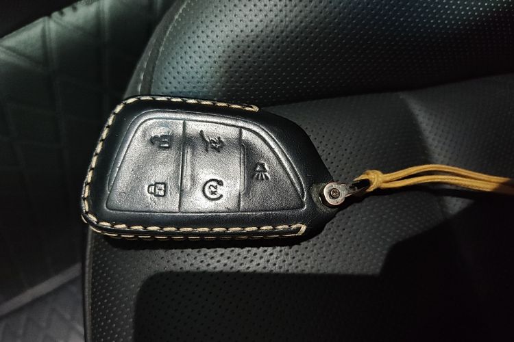 凯迪拉克CT5 2022款 28T 豪华型（标准版）中控内饰11