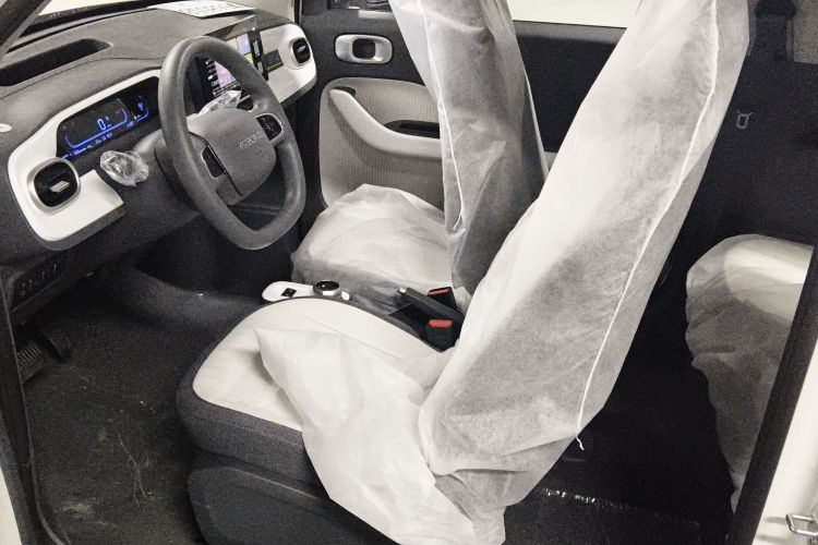 吉利银河 熊猫 2025款 210km 元气熊中控内饰19