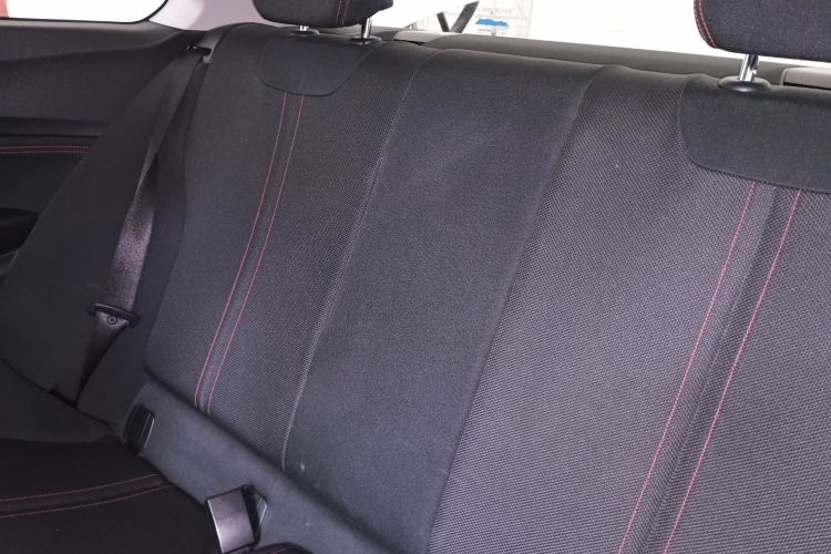 宝马2系(进口) 2018款 220i 运动设计套装中控内饰7004