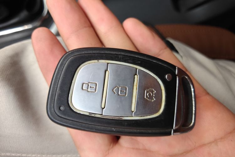 北汽昌河M70 2017款 1.5L 手动豪华舱中控内饰7001