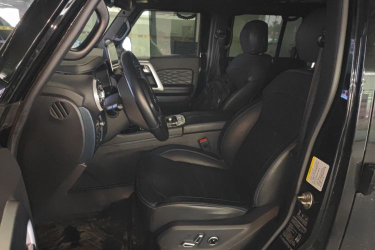 北京BJ40 2023款 2.0T 自动四驱城市猎人版侠客型局部细节19