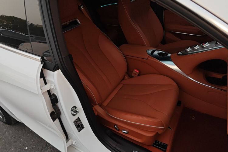 欧拉闪电猫 2022款 555km 尊贵版局部细节41