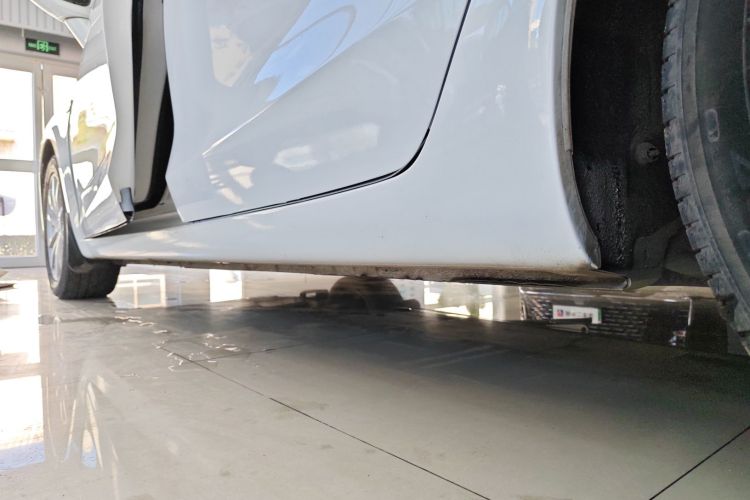 红旗H5 2018款 30TD 型动版局部细节9002