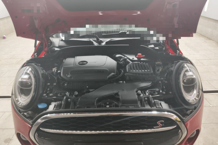 MINI 2019款 2.0T COOPER S 经典派 五门版机舱底盘24
