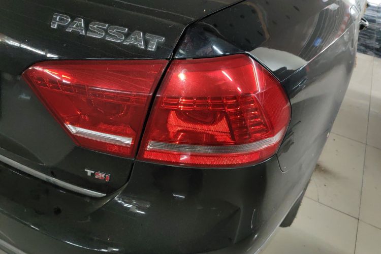 大众 帕萨特 2014款 1.8TSI DSG御尊版车身外观6006