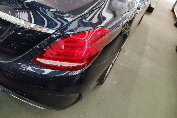 奔驰C级 2015款 C 200 L 运动型车身外观6006