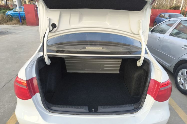 大众 捷达 2015款 1.4L 手动时尚型局部细节23