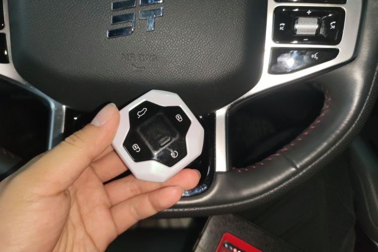 捷途山海 捷途旅行者C-DM 2024款 C-DM 129KM 林野版中控内饰7001