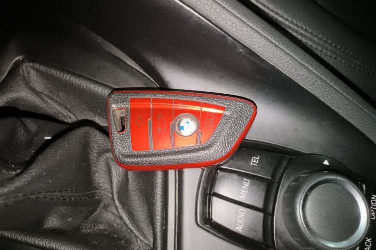 宝马X1 2016款 sDrive18Li 时尚型中控内饰11