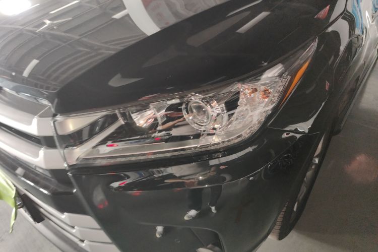 丰田 汉兰达 2018款 2.0T 四驱豪华版 7座 国VI局部细节36