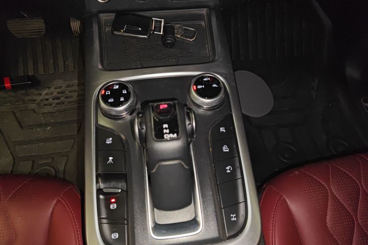 坦克300 2024款 2.0T 挑战者中控内饰18