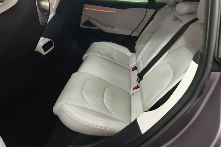 小米汽车 小米SU7 2024款 四驱Max创始版中控内饰7004