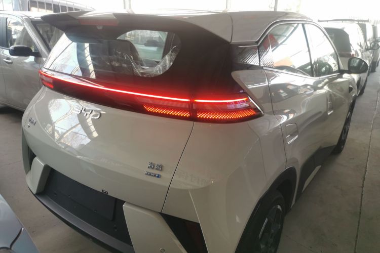 比亚迪 海鸥 2025款 智驾版 305km 自由版车身外观7