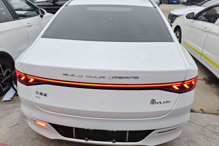 比亚迪 秦PLUS 2021款 EV 400KM 豪华型车身外观6