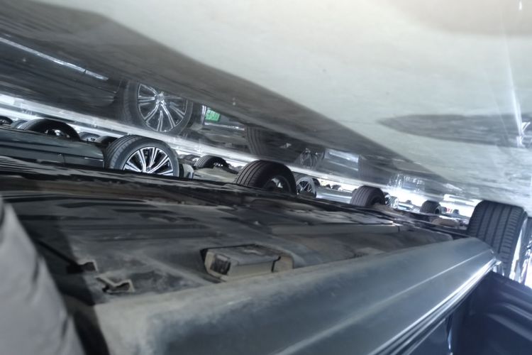 沃尔沃V90 2017款 Cross Country T5 AWD 智远版机舱底盘30