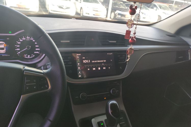 吉利汽车 帝豪GL 2017款 1.8L DCT精英型中控内饰12