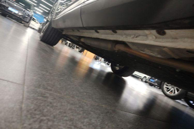 吉利银河 银河L7 2025款 EM-i 115km 探索版局部细节9002