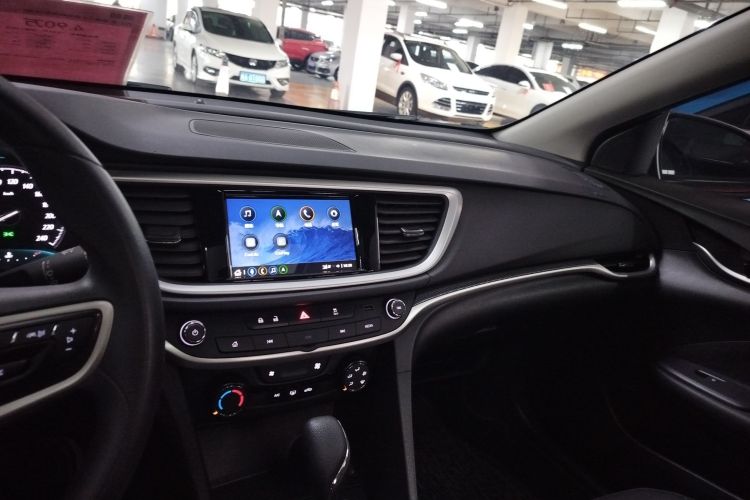 别克 英朗 2021款 改款 典范 1.5L 自动精英型中控内饰12