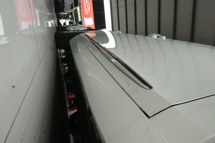 凯迪拉克XTS 2018款 28T 精英型局部细节9001