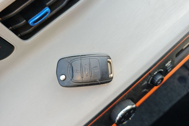 五菱汽车 宏光MINIEV 2020款 悦享款 磷酸铁锂中控内饰11