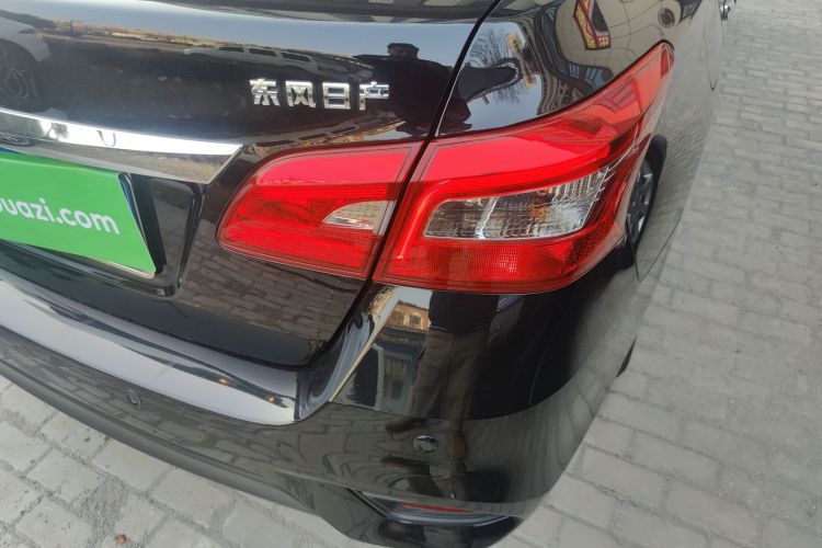 日产 轩逸 2024款 经典 1.6XE CVT舒适版车身外观9