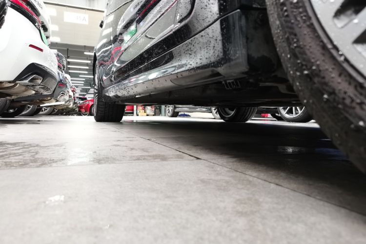 宝马5系 2018款 改款 530Li 领先型 M运动套装局部细节9001