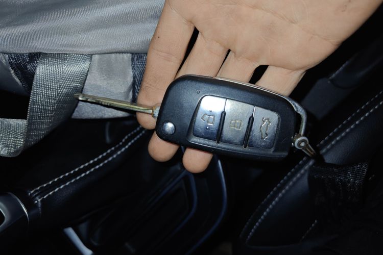 吉利汽车 远景X3 2019款 升级版 1.5L 手动尊贵型中控内饰11