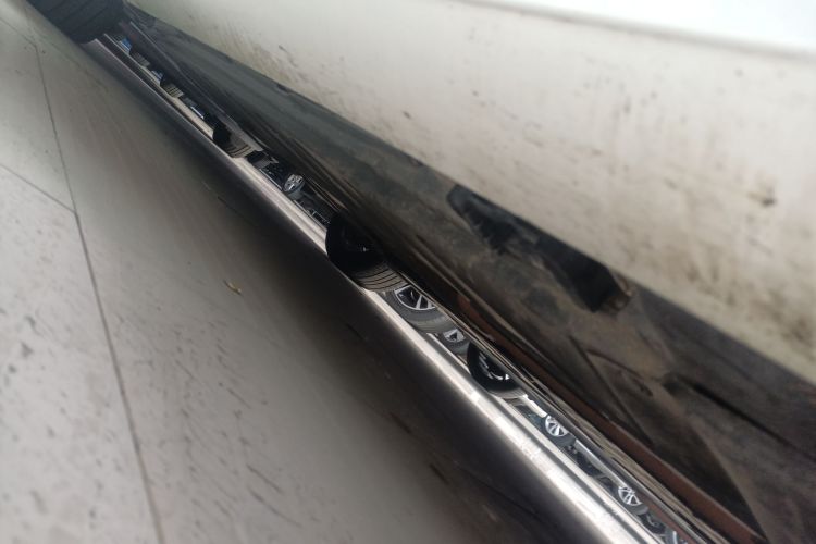 奔驰E级(进口) 2021款 E 260 时尚型运动版局部细节9001