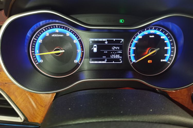 吉利汽车 远景 2018款 1.5L 手动幸福版中控内饰15